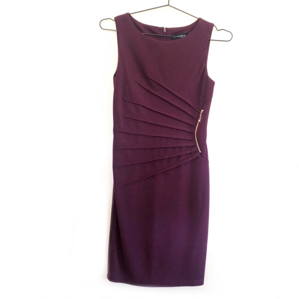 Ivanka Trump Side Pleat Zip Sheath Dress- size 2